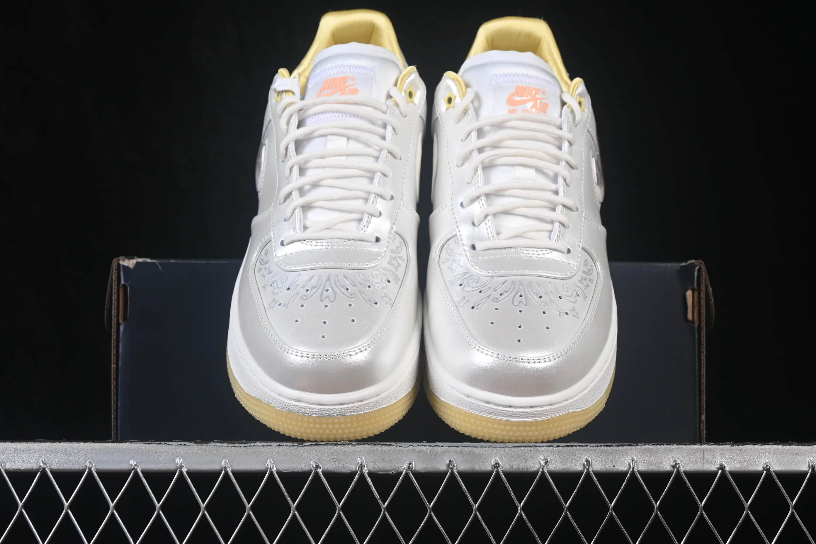All categories Nk Air Force 1 Air Force series Nk Air Force 1 Low Air Force low-top Nike Air Force 1'07 Low joint model Air Force 1 low-top casual sneakers IR8218-118